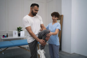 Home and clinic physiotherapy comparison in Barrhaven